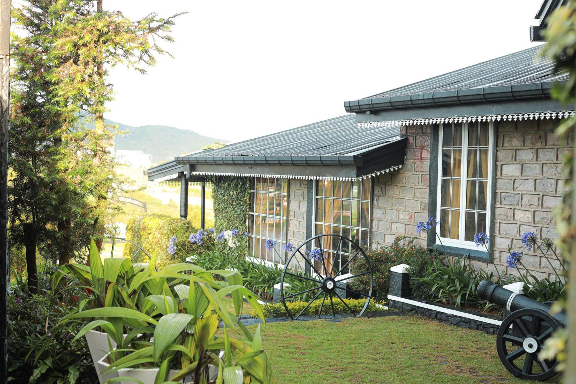 The Forest And Lake By Schofieldshire Nuwara Eliya Exterior photo